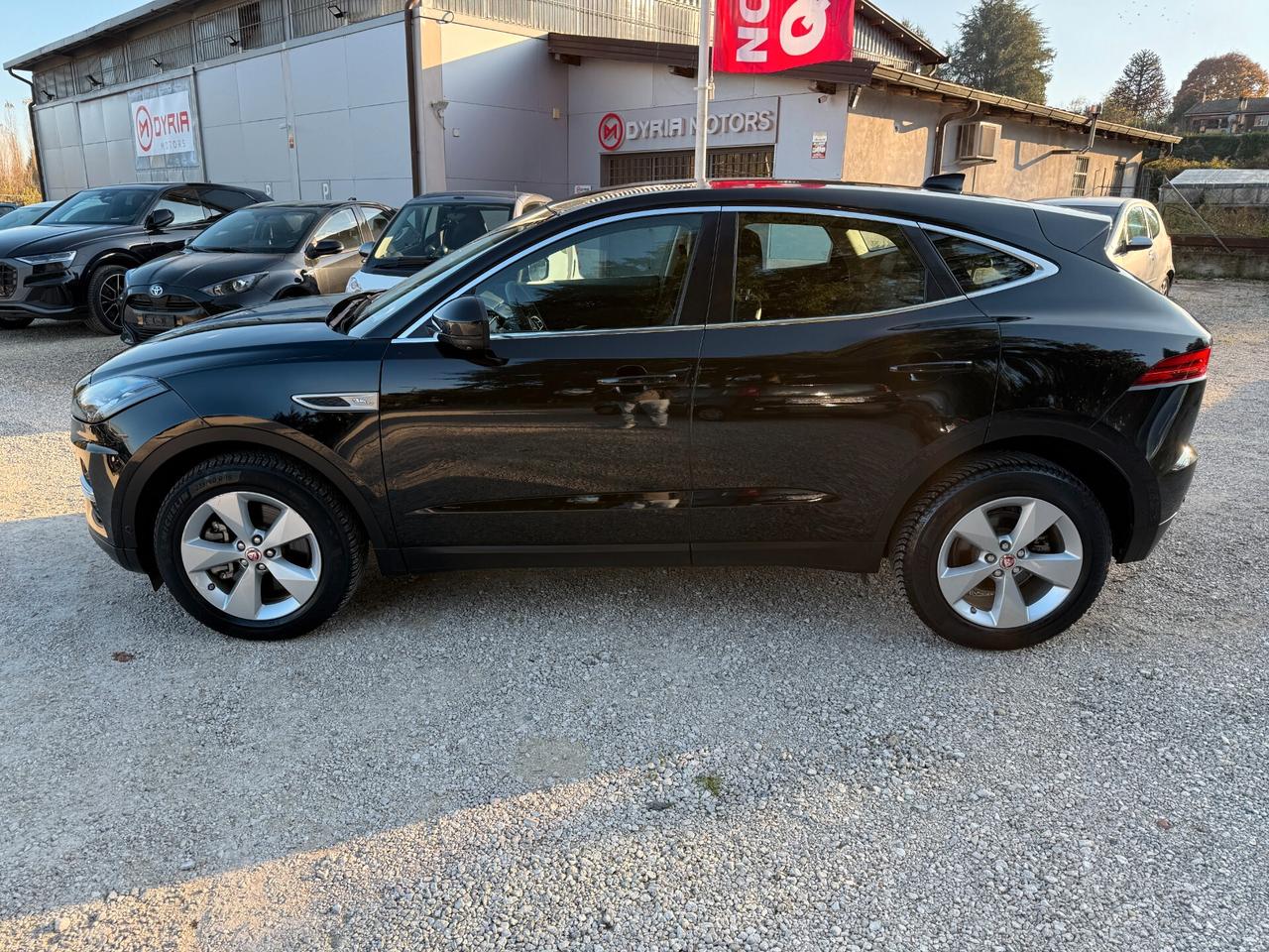 Jaguar E-Pace 2.0D 163 CV AWD Auto R-Dynamic HSE