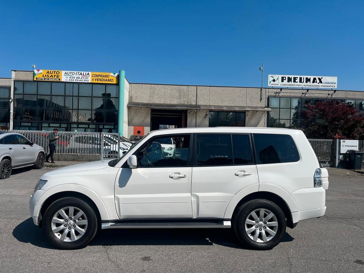 Mitsubishi Pajero 3.2 DI-D 16V 5p. Intense DPF