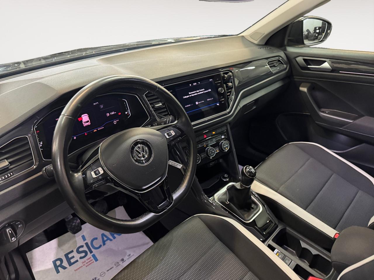 Volkswagen T-Roc 1.0 tsi Advanced IDONEA NEOPATENTATO