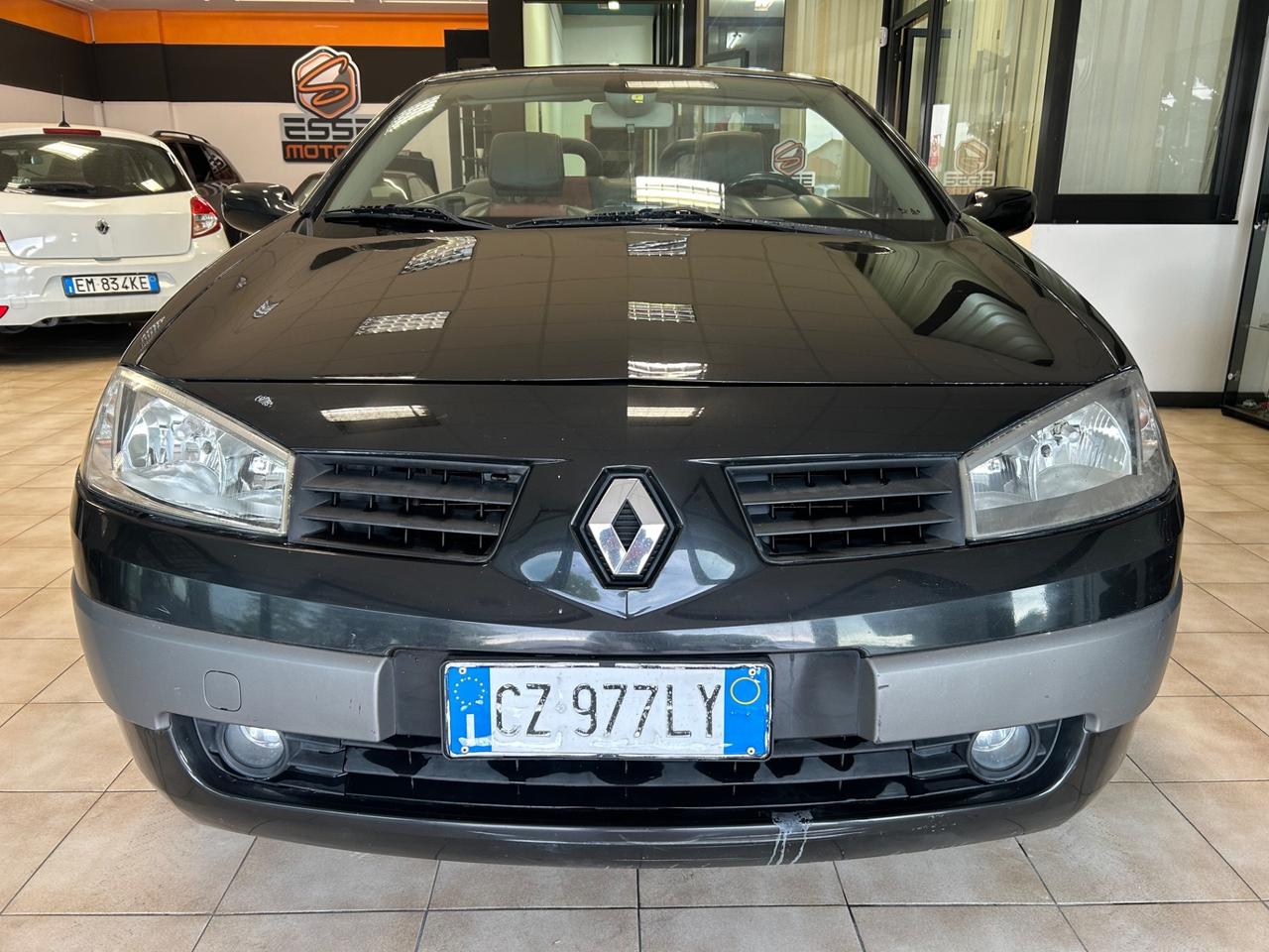 Renault Megane Mégane C-C 1.9 dCi/130CV Confort Authentique