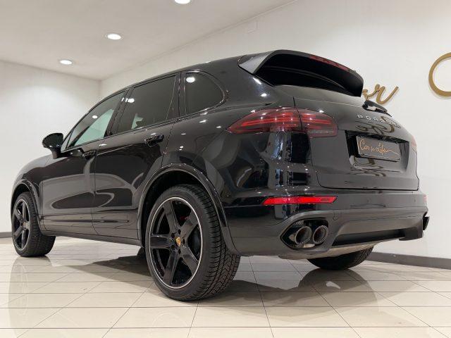 PORSCHE Cayenne 3.0 Diesel Platinum Edition