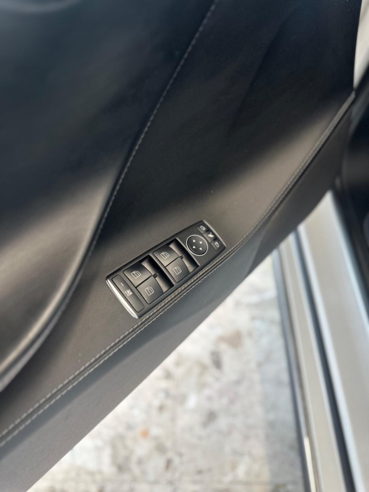 Tesla Model S 85kWh Dual Motor ricariche gratuite