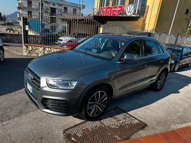 Audi Q3 2.0 TDI 150 CV S tronic Business