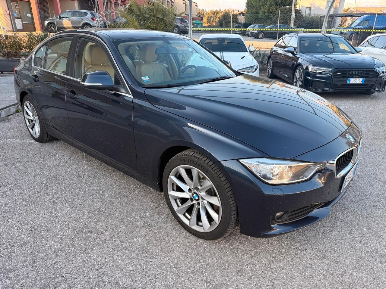 Bmw 320 320d xDrive Luxury