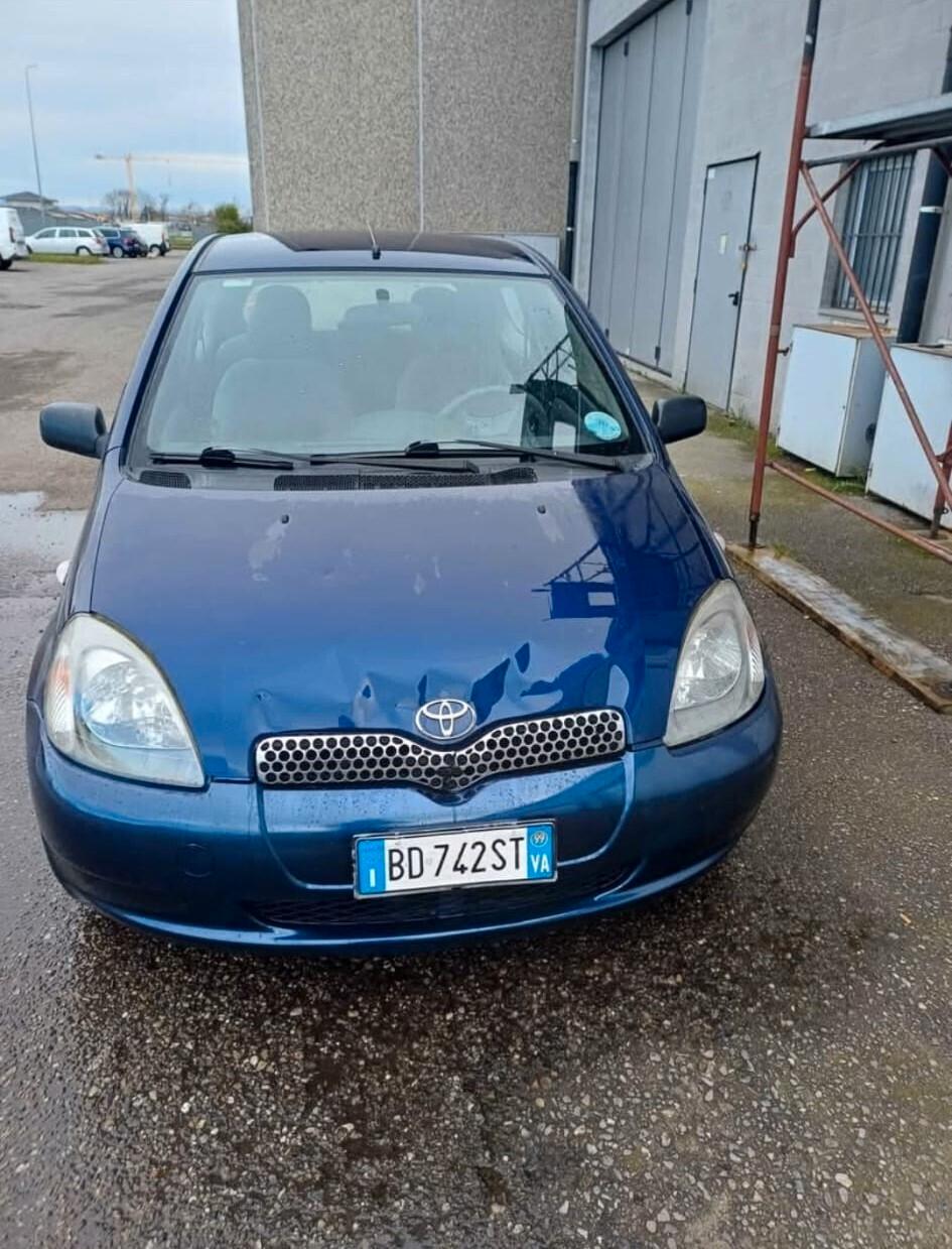 Toyota Yaris 1.0i 16V cat 3 porte