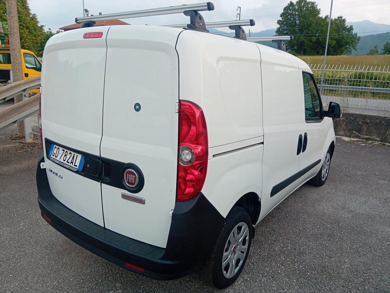 Fiat Doblò Cargo 1.6 MJT 105 cv - 3 Posti - 2020