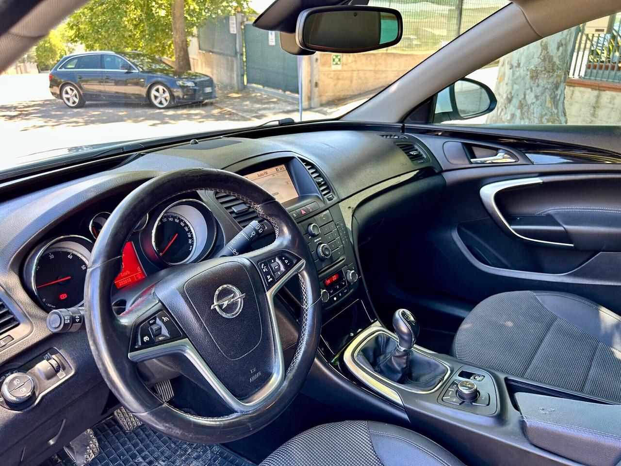 OPEL INSIGNIA APPENA TAGLIANDATA - OK NEOPATENTATI !