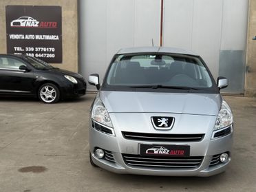 Peugeot 5008 1.6 HDi 112CV Tecno