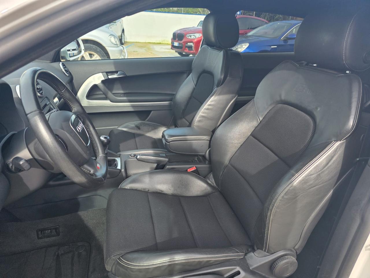 Audi A3 1.6 TDI 105 CV CR Ambition