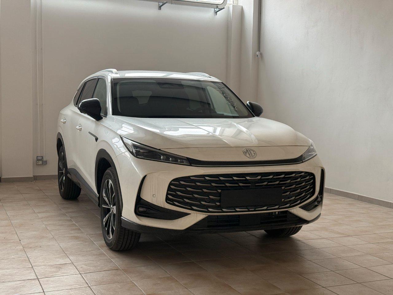 Mg HS 1.5 hybrid+ Luxury auto