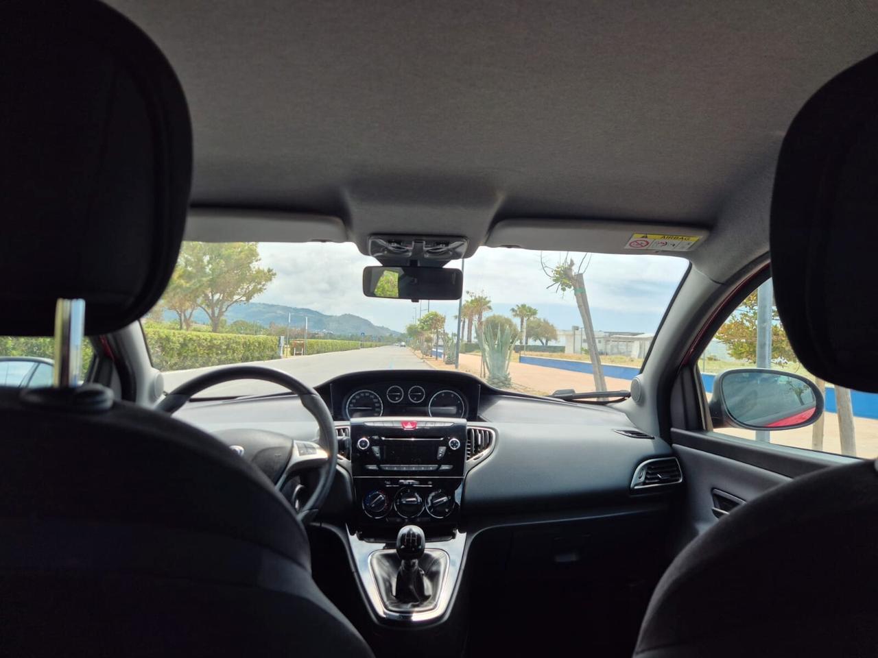 Lancia Ypsilon 1.3 MJT 16V 95 CV 5 porte S&S Gold