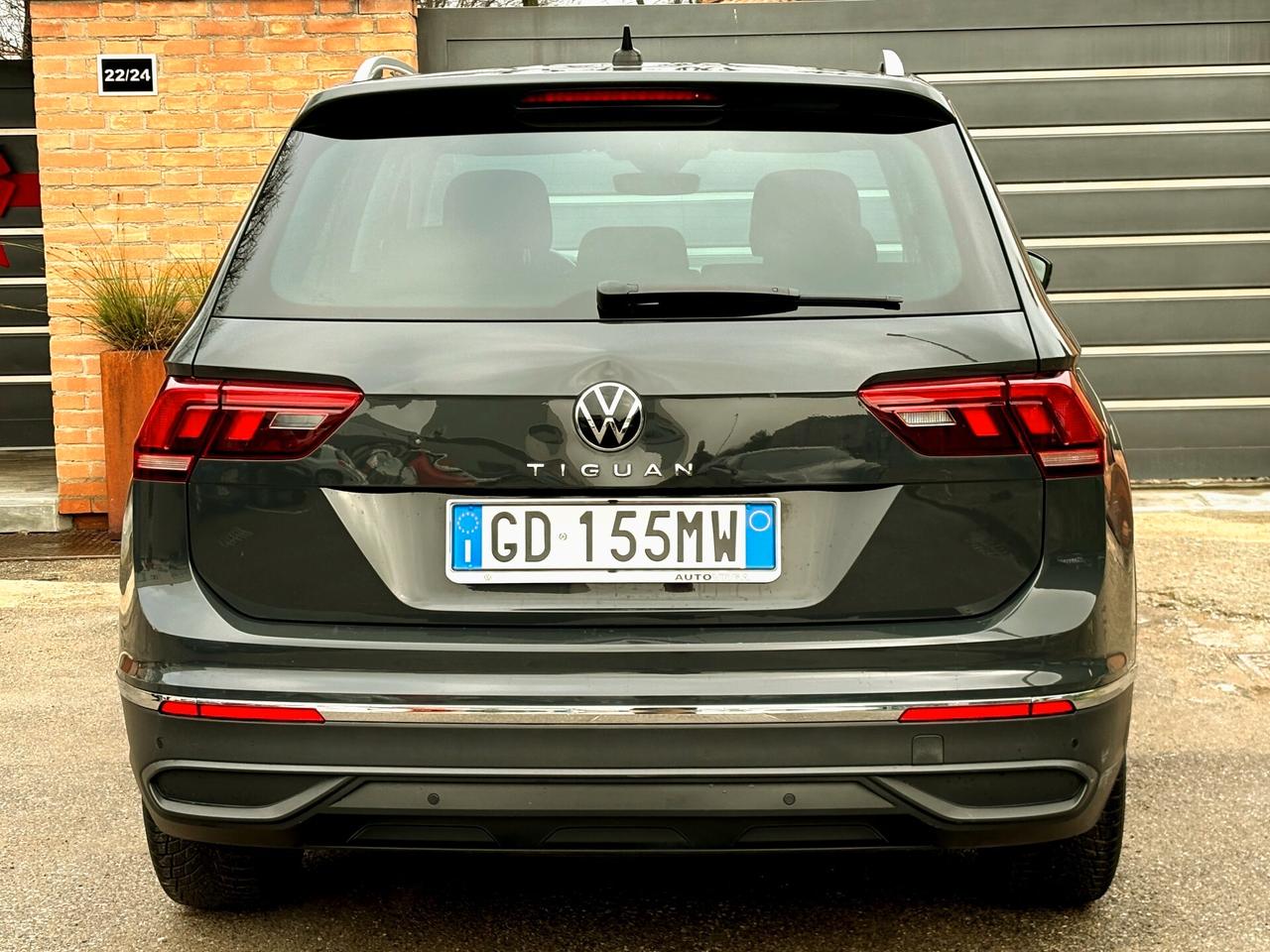 VW TIGUAN 1.5TSI(benz)-89000km-U.Propr-2021