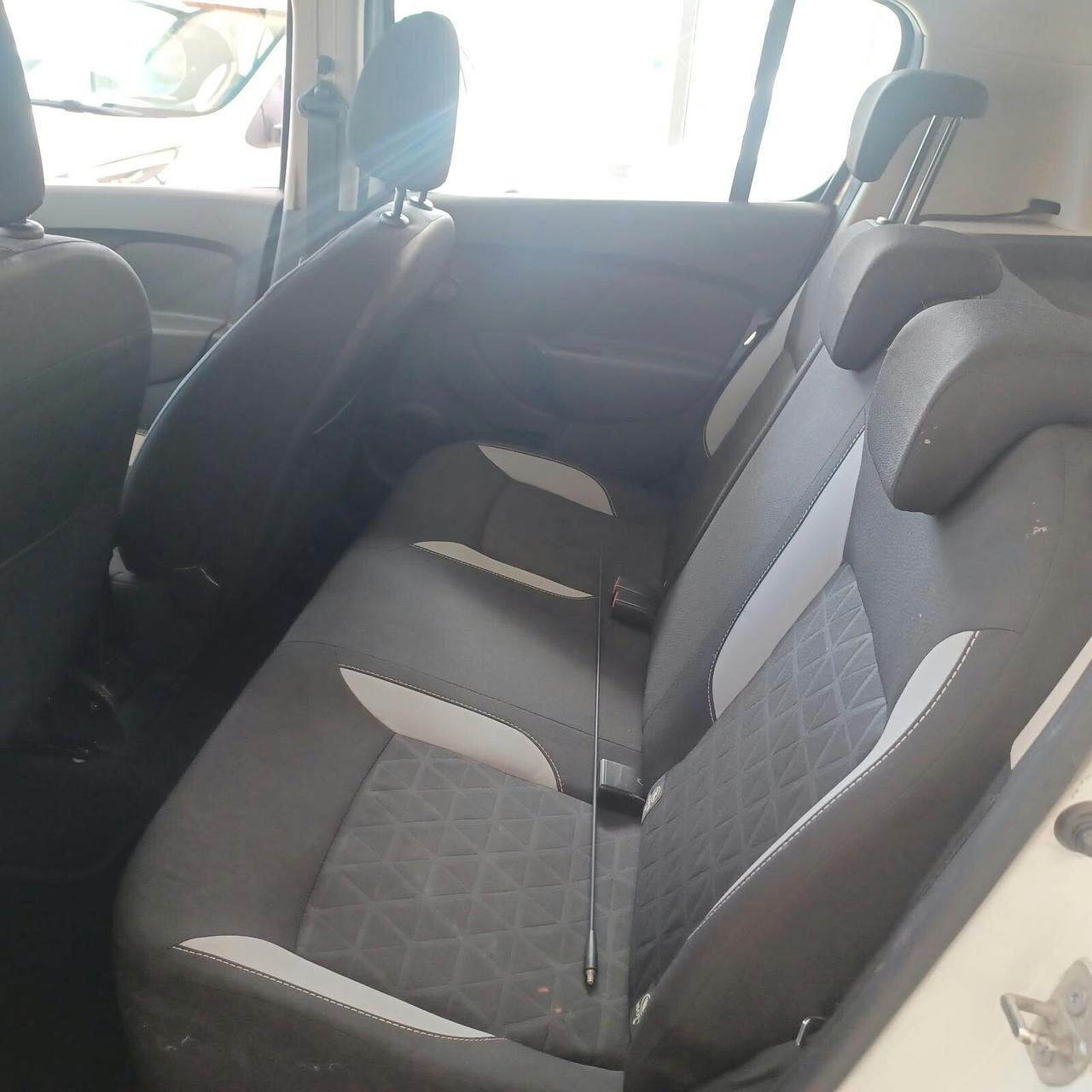 NEOPATENTATI SANDERO STEPWAY OTTIME CONDIZIONI