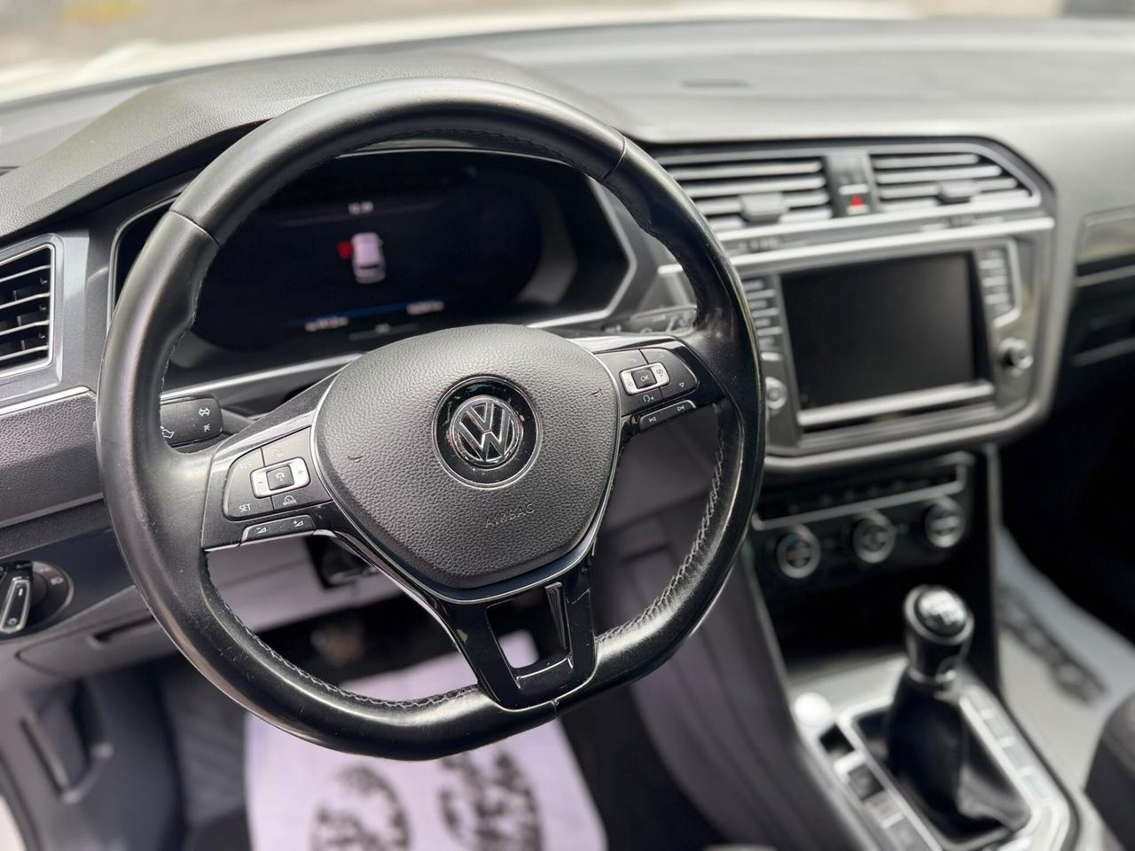 Volkswagen Tiguan 2.0 TDI SCR 4MOTION Business BlueMotion Technology GARANZIA 1 ANNO