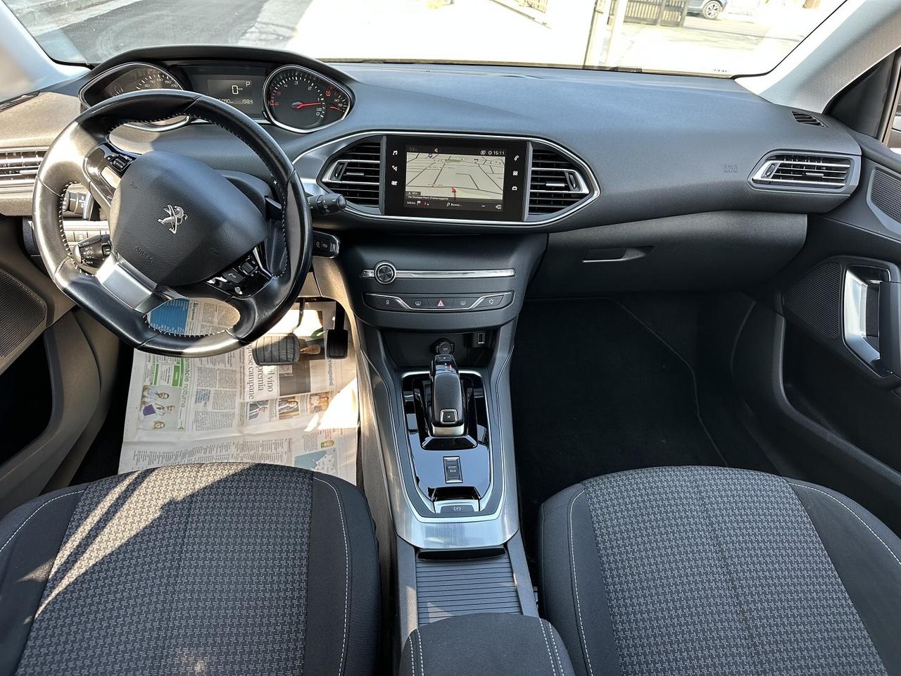 Peugeot 308 BlueHDi 130 EAT8 Allure 2018
