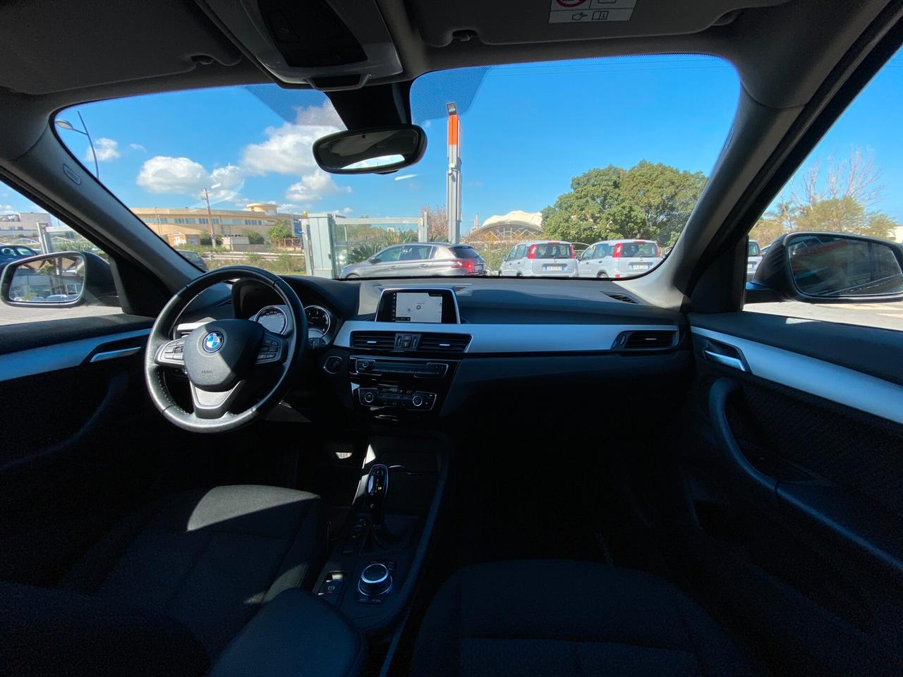 BMW X1 sdrive18d Business auto