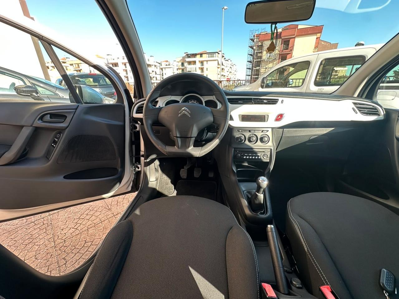 Citroen C3 PureTech 82 Live Edition