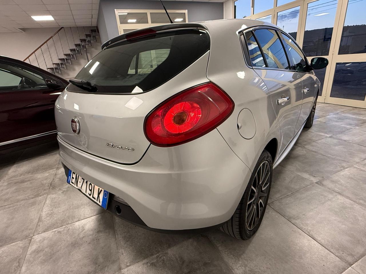 Fiat Bravo 1.6 MJT 105 CV DPF Sport