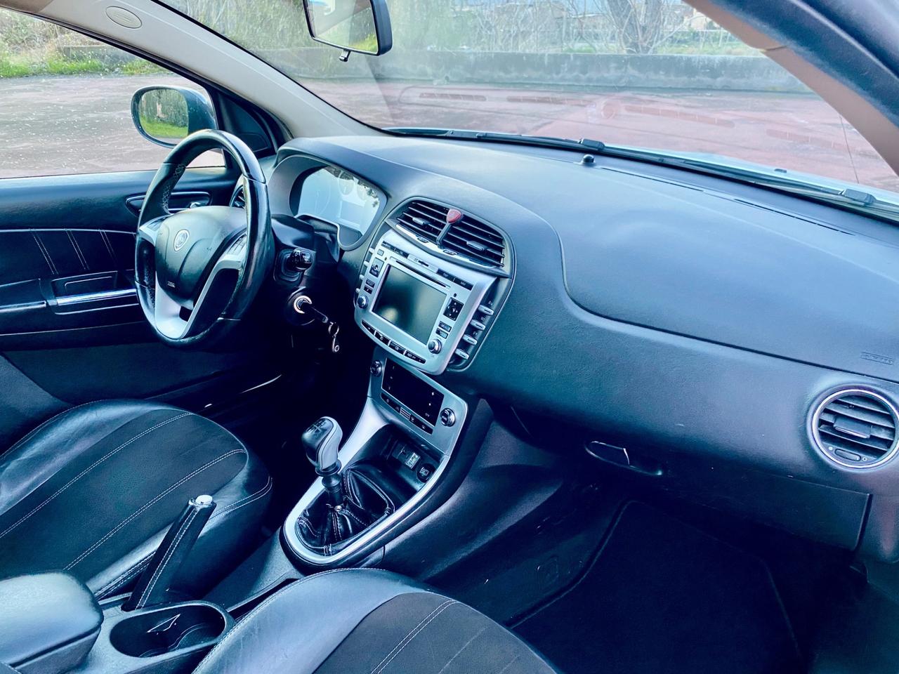 Lancia Delta 1.6 MJT 120cv Platino