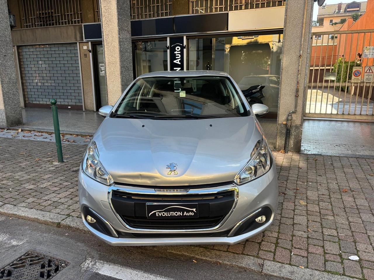 PEUGEOT 208 1.2 ACTIVE
