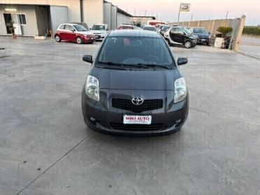 Toyota Yaris 1.3 5 porte Navi
