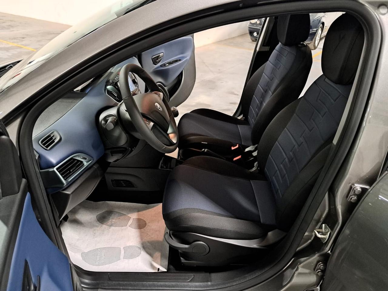Lancia Ypsilon 1200 69CV Ecochic 5 Porte GPL MY'24 (GT506CC)