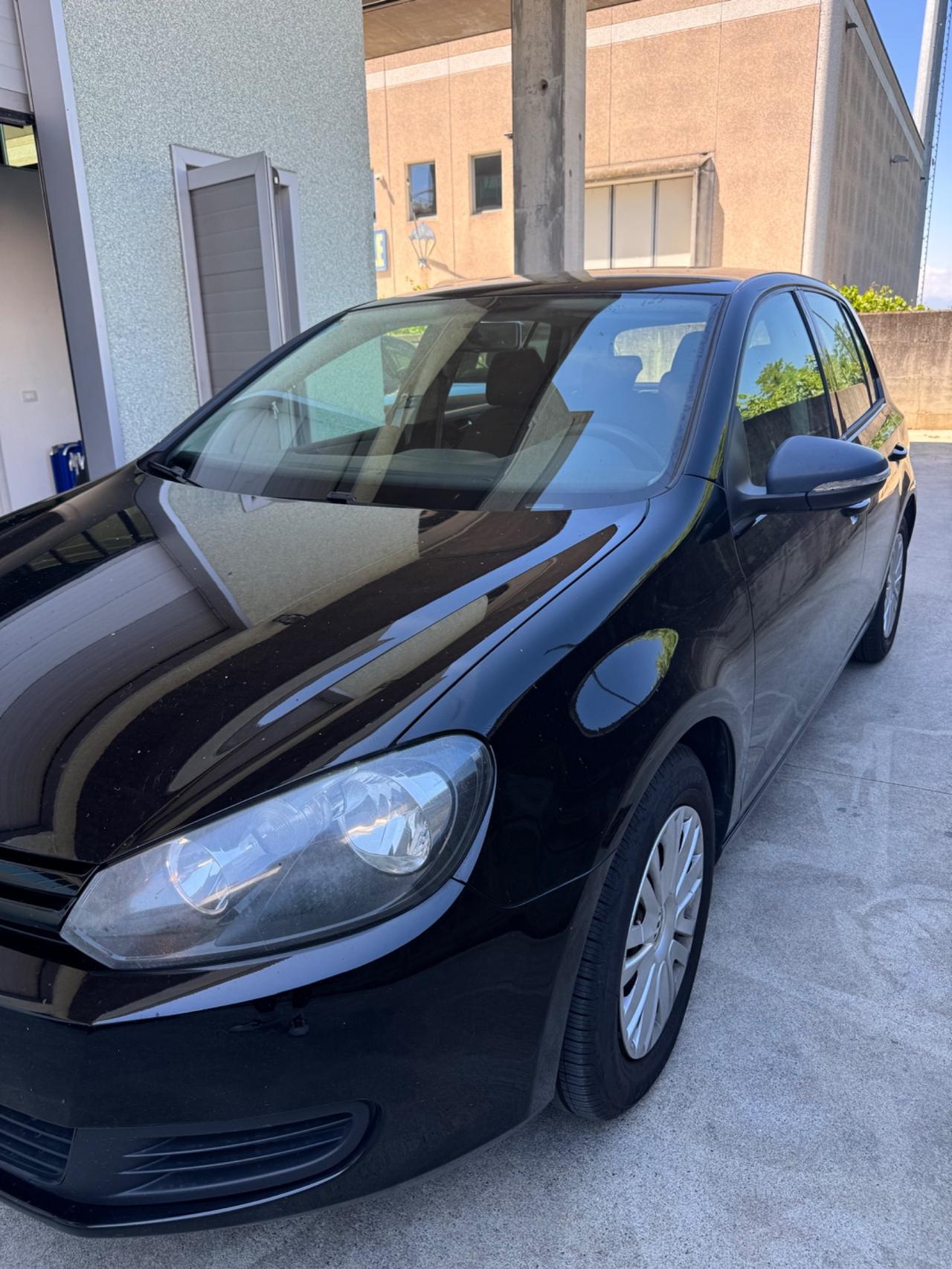 Volkswagen Golf 1.6 TDI DPF 5p. Highline