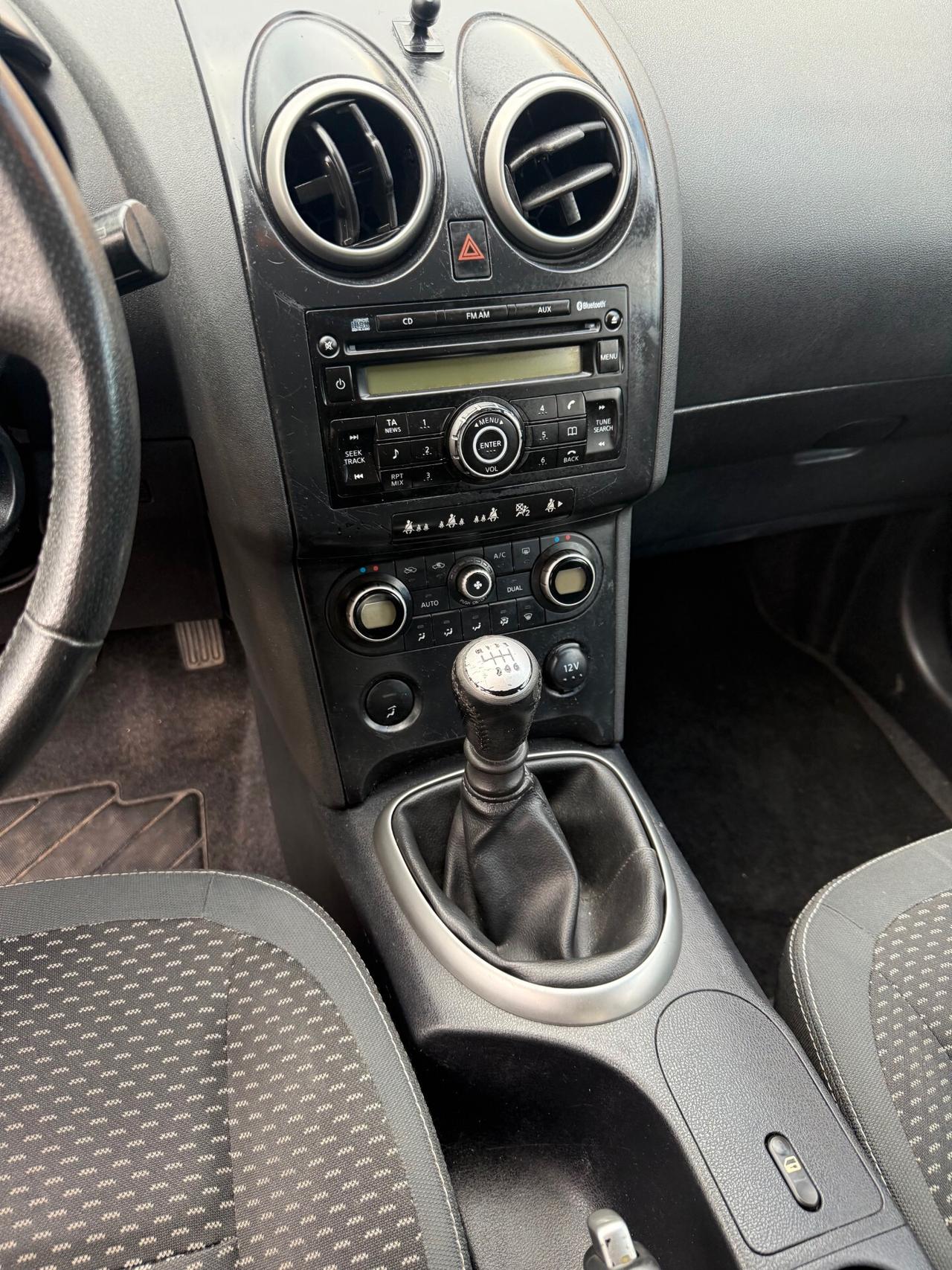 Nissan Qashqai 1.5 dci - NEOPATENTATI - 12 MESI DI GARANZIA -