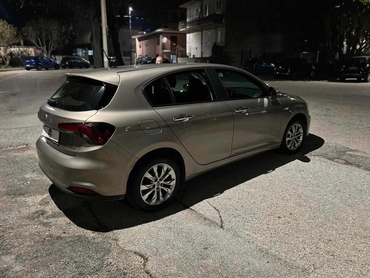 Fiat Tipo 1.3 Mjt S&S 5 porte Business