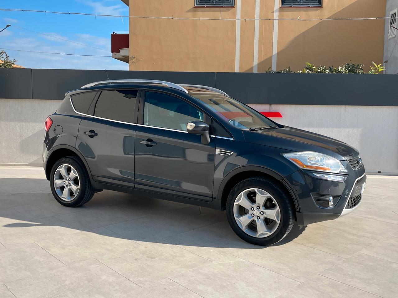 Ford Kuga 2.0 TDCi 136 CV 4WD Titanium DPF