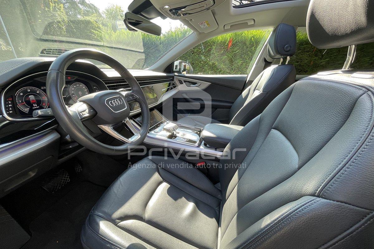 AUDI Q8 45 TDI quattro tiptronic