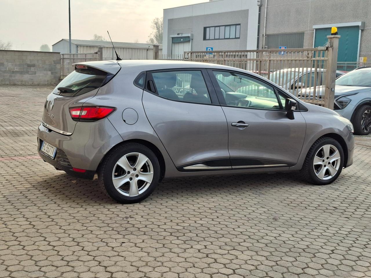 Renault Clio 1.2 Duel *NEOPATENTATI*