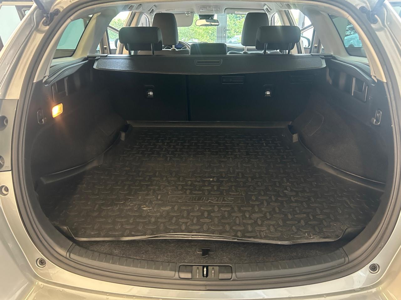 Toyota Auris 1.6 D-4D 82 kw 2015 EURO6B