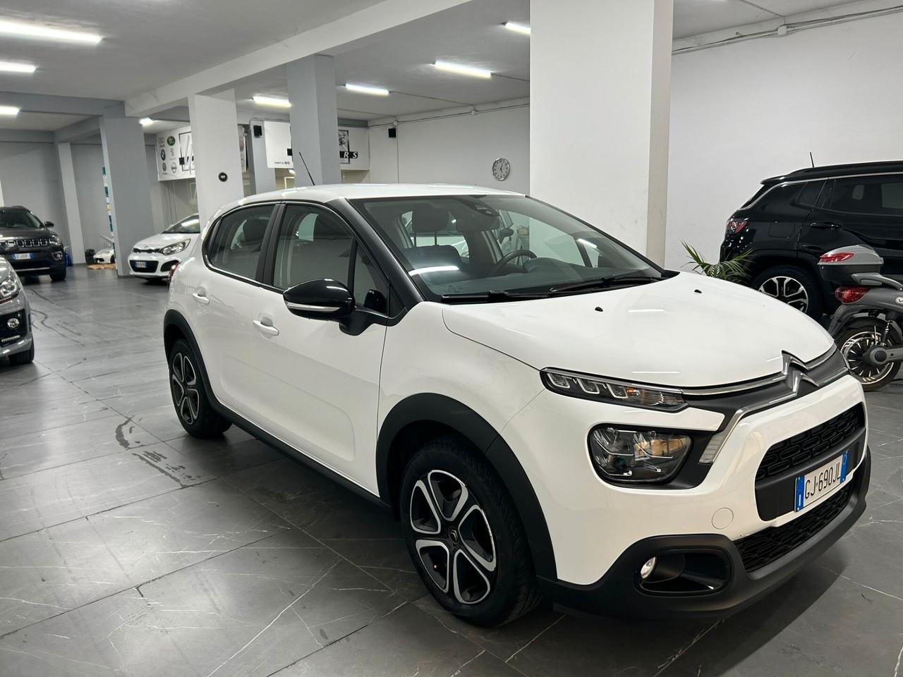 Citroen C3 BlueHDi 100 S&S Shine Pack