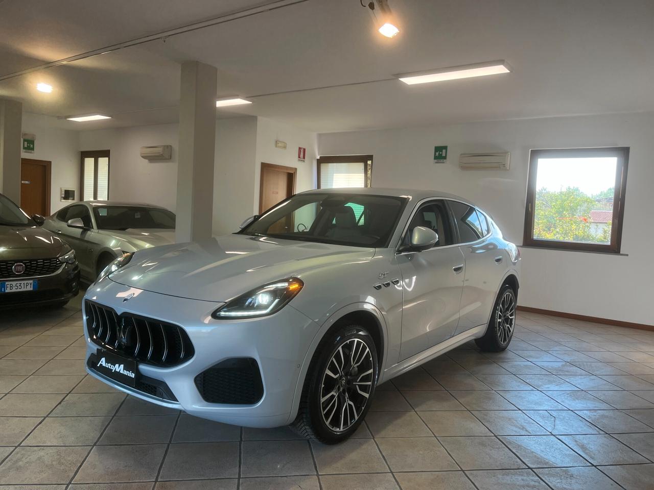 Maserati Grecale MHEV 300 CV AWD GT
