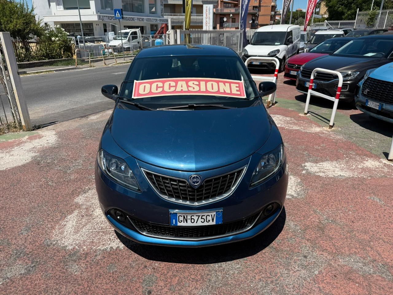 Lancia Ypsilon Hybrid 70cv *CARPLAY