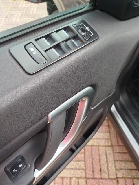 Land Rover Discovery Sport 2.0 TD4 150 CV HSE Luxury