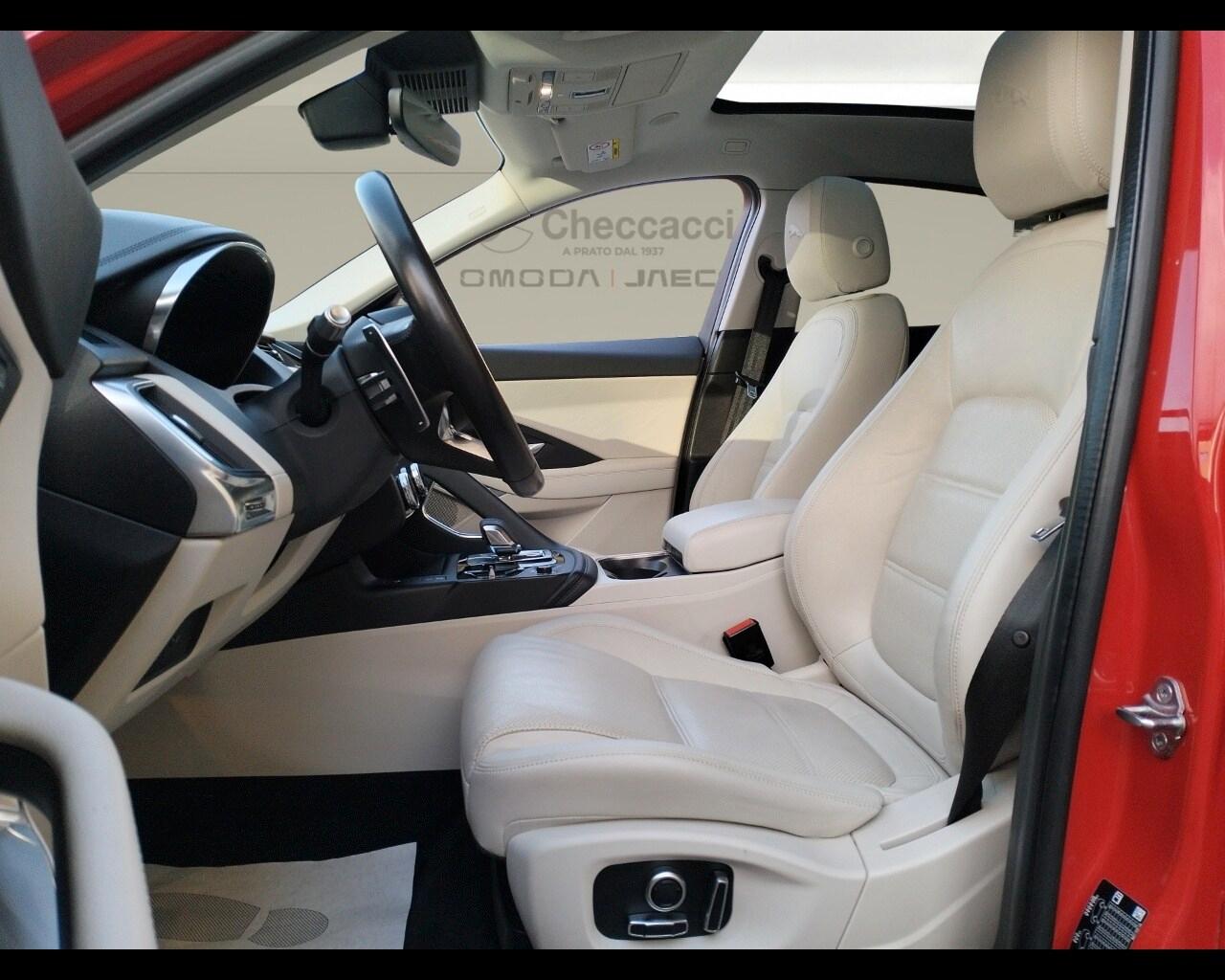 JAGUAR E-Pace (X540) E-Pace 2.0D I4 204 C...