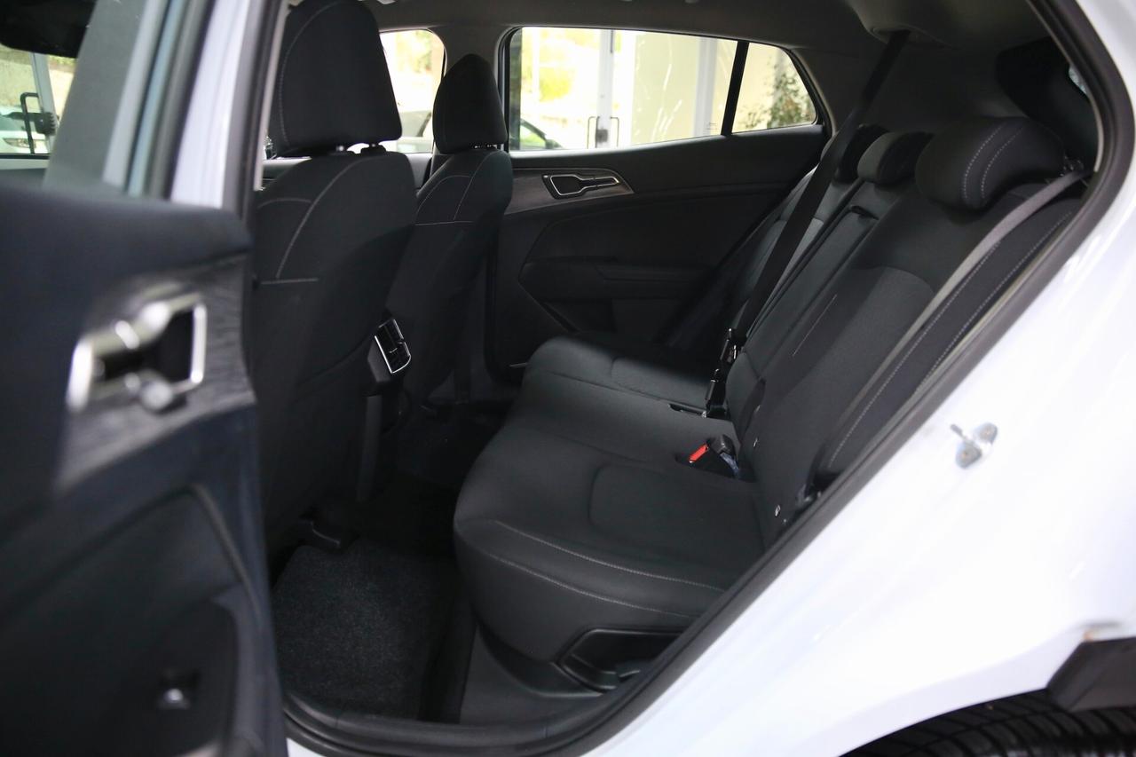 KIA Sportage 1.6 CRDi MHEV DCT Business