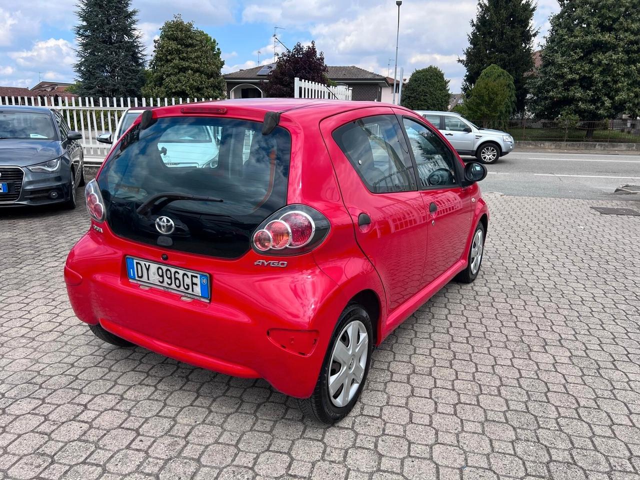 Toyota Aygo 1.0 12V VVT-i 5 porte Now