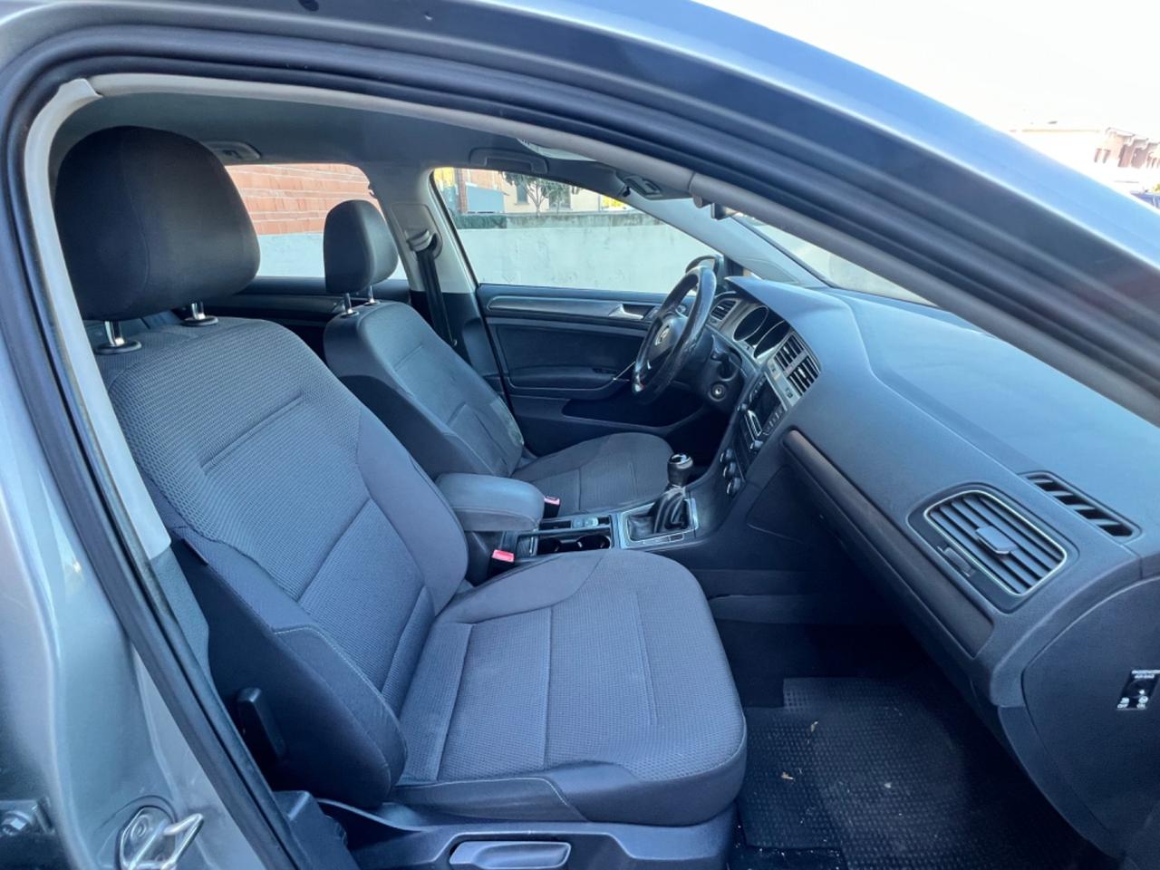 Volkswagen Golf Business 2.0 TDI 5p. Highline BlueMotion Technology