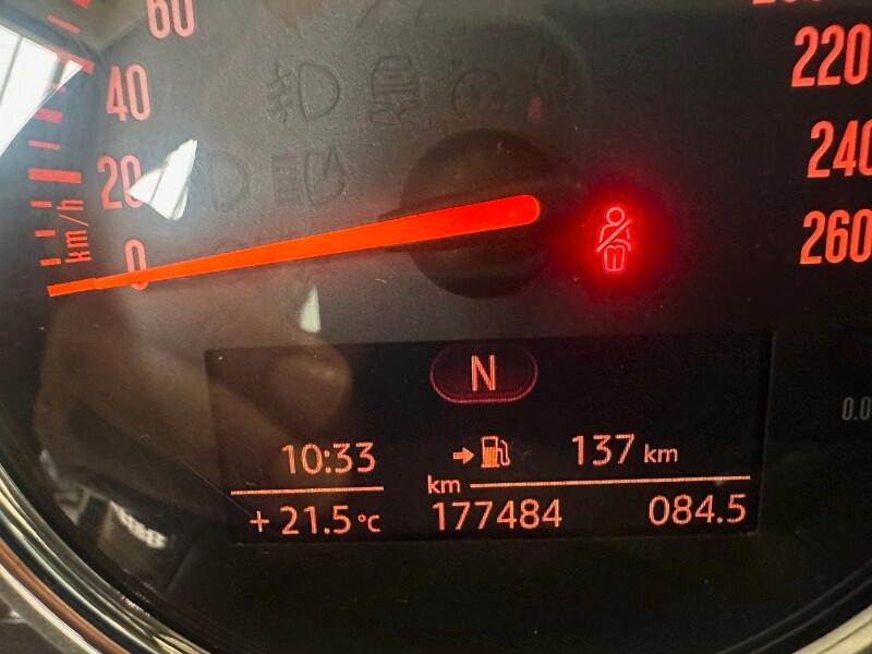 MINI Mini Clubman (F54) Mini 2.0 Cooper D Busi...