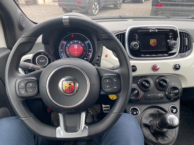 Abarth 595 1.4 Turbo T-Jet 145 CV