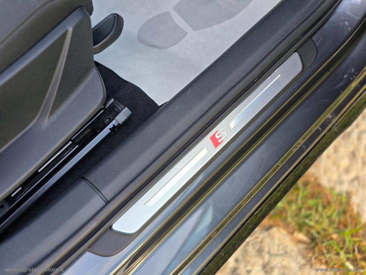 AUDI A3 Sedan 30 TDI S line TETTUCCIO