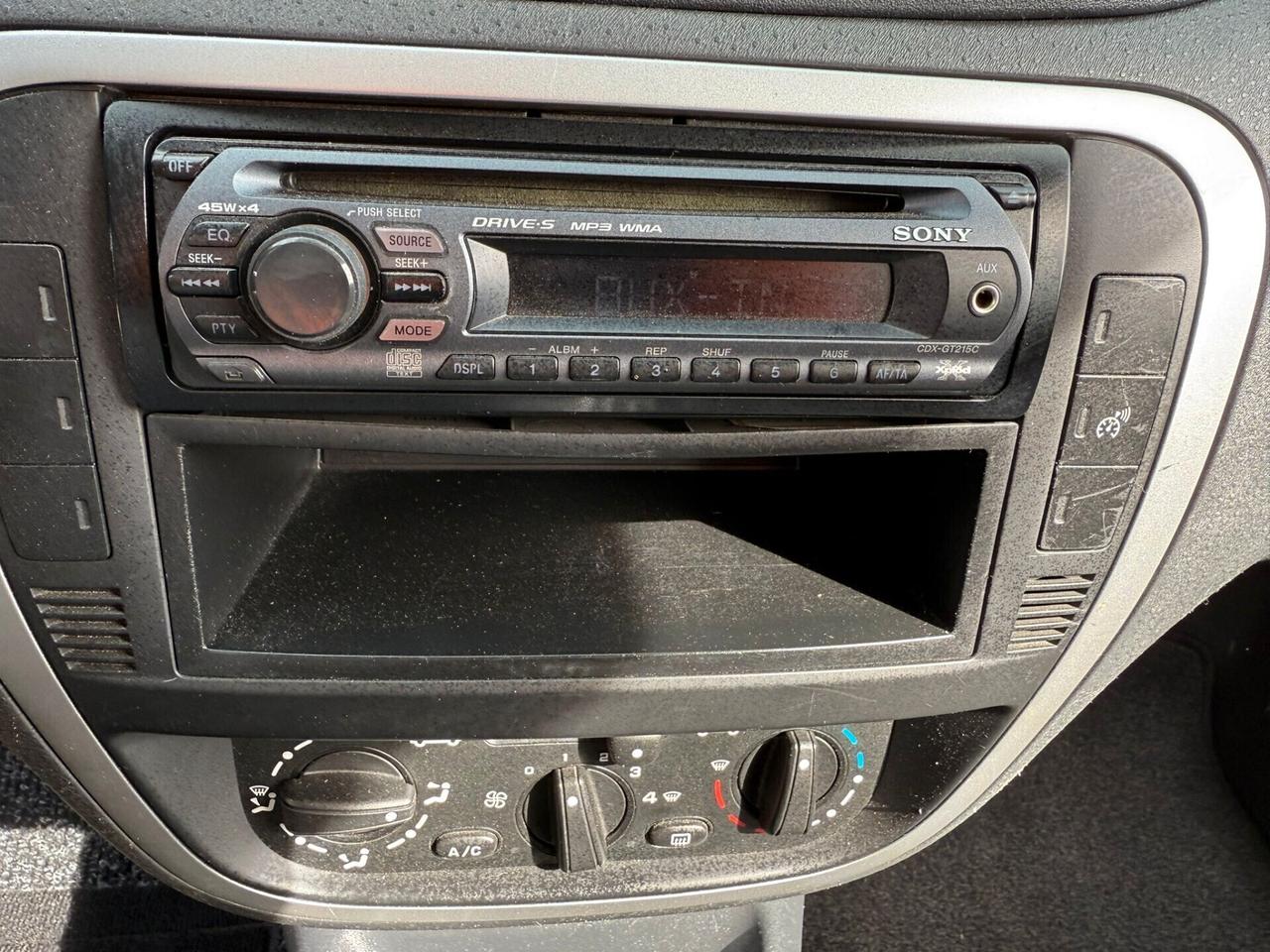 Citroen C3 1.1 BENZINA neo-pat 99.000KM