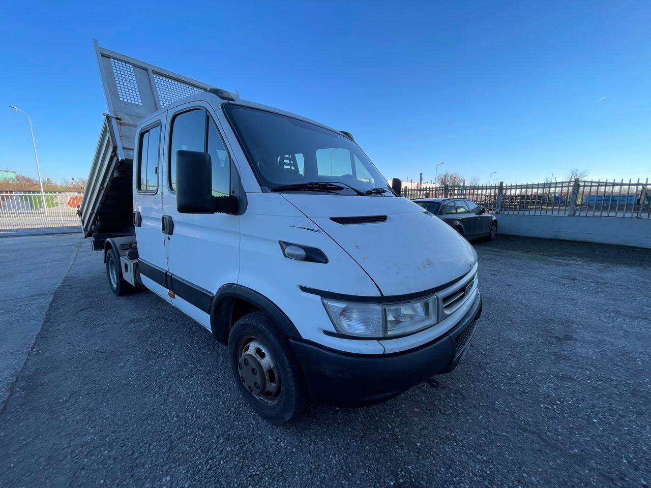 Iveco Daily 35C15 3.0 Hpi PL-RG Cabinato