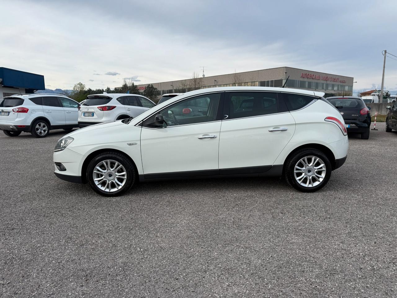 Lancia Delta 1.6 MJT DPF Gold