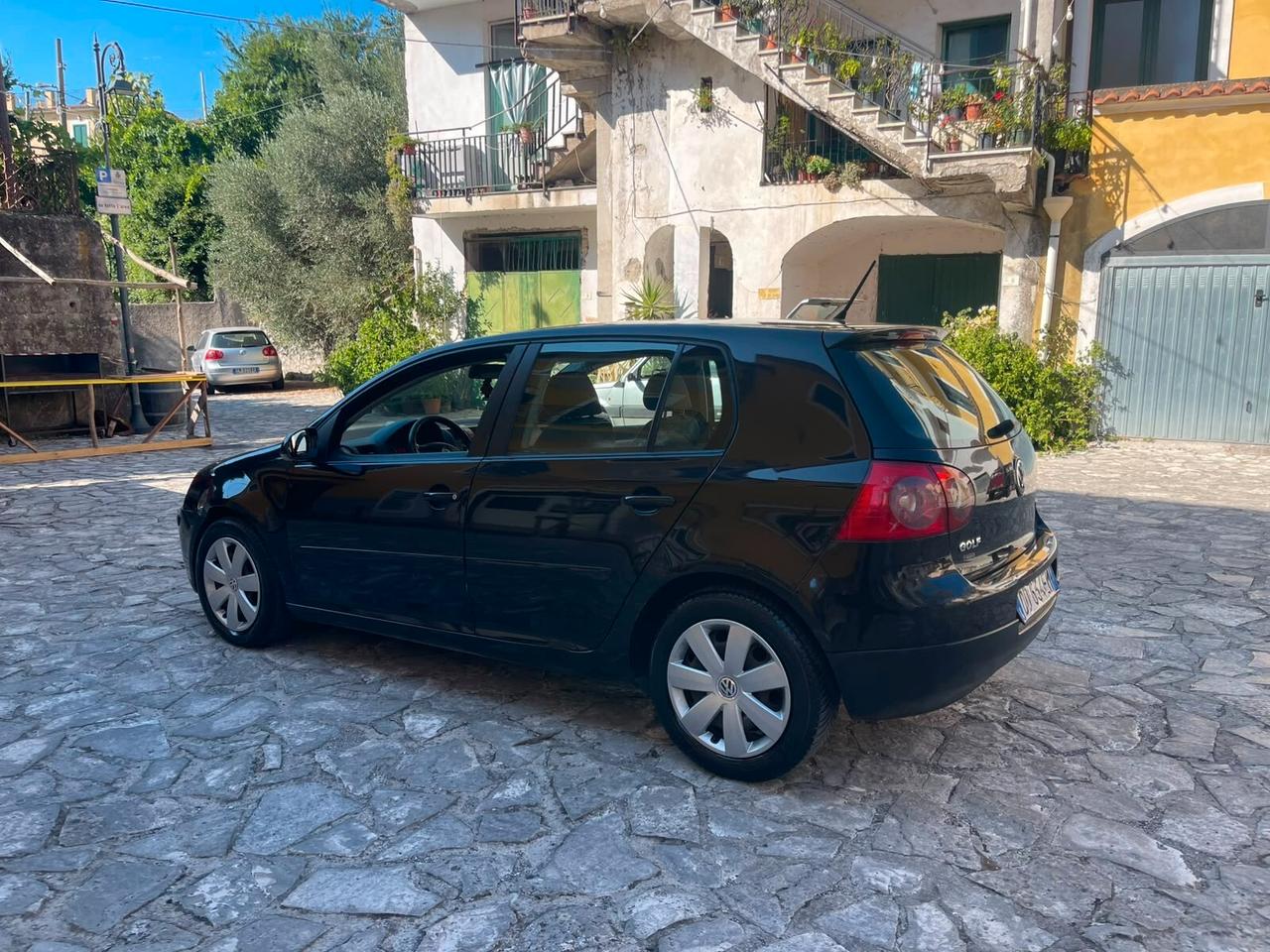 Volkswagen Golf 1.9 TDI 5p. Sportline