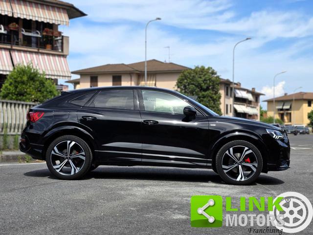 AUDI Q3 SPB 35 TFSI S tronic Identity Black S Line Edition