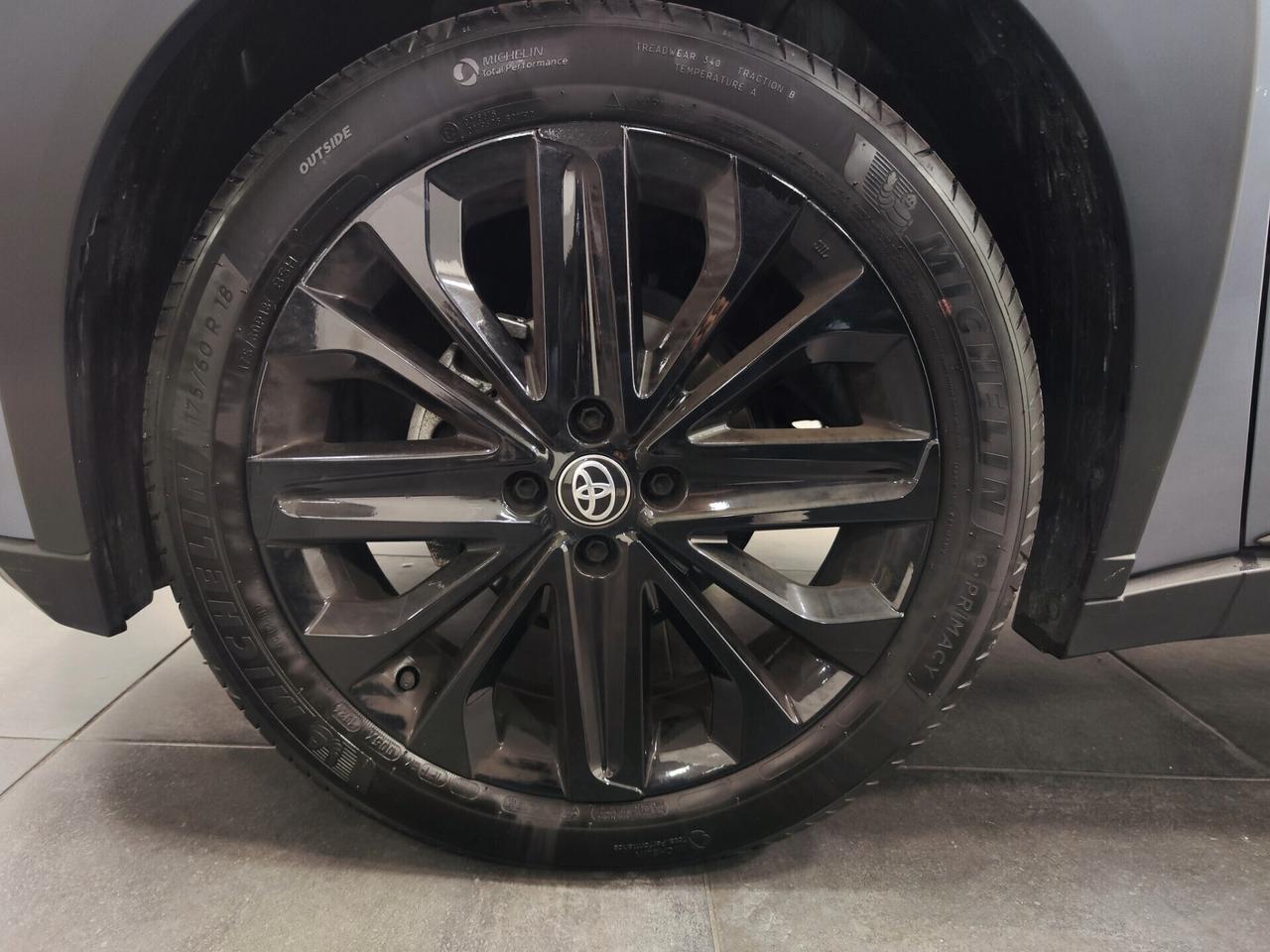 Toyota Aygo X 1.0 72 CV 5 porte JBL Special Edition UNICO PROPRIETARIO